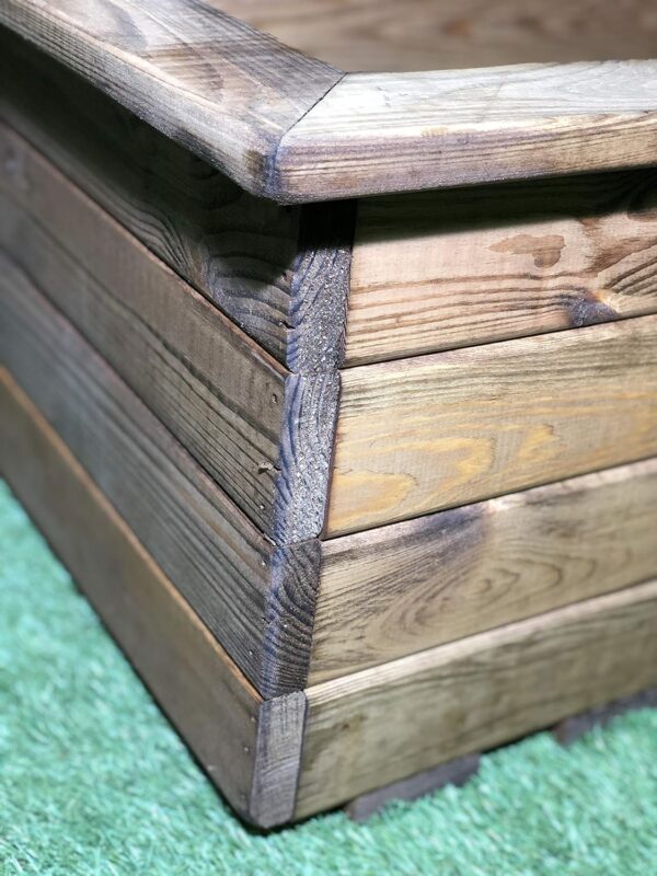 Extra Large Wooden Garden Trough Planter – Sale! - Image 7
