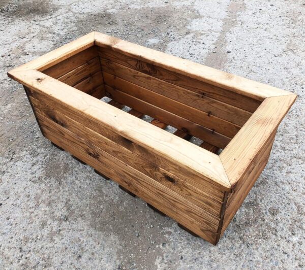 Extra Large Wooden Garden Trough Planter – Sale! - Image 4